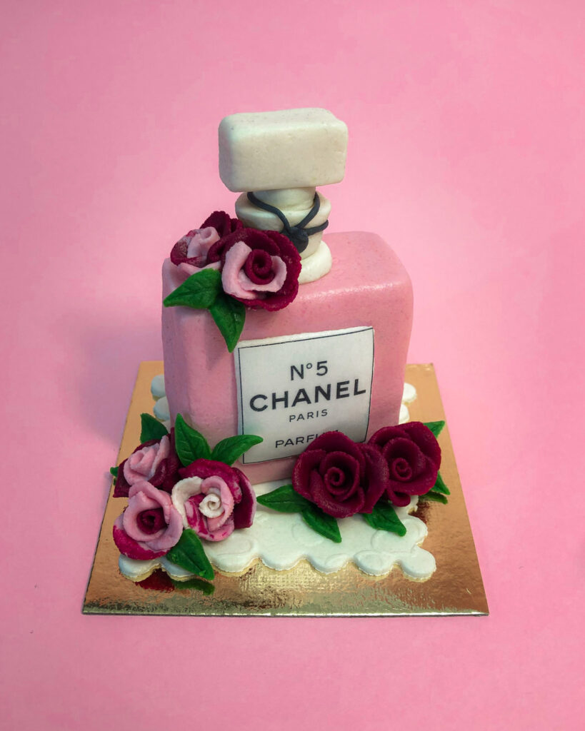 Womens' Day gift Chanel No5